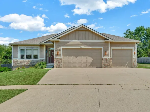 4942 NW Kendall Dr, Topeka, KS 66618