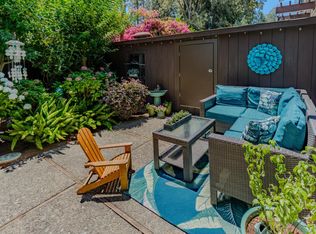 112 Surrey Lane, San Rafael, CA 94903