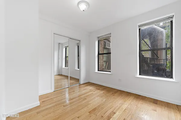 Rented by Citi Habitats | media 32