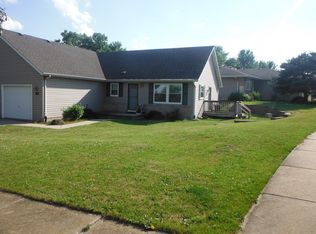 1504 Stacy Ct, Morris, IL