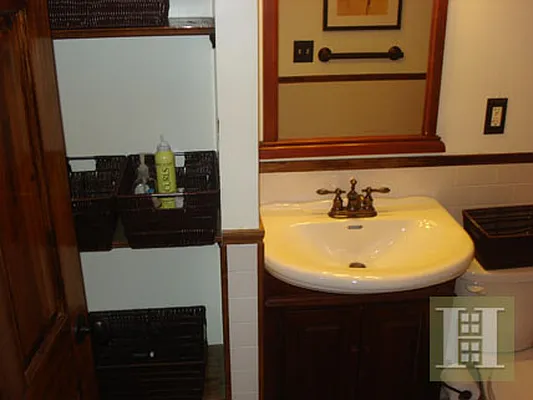 Rented by Halstead Real Estate | media 6