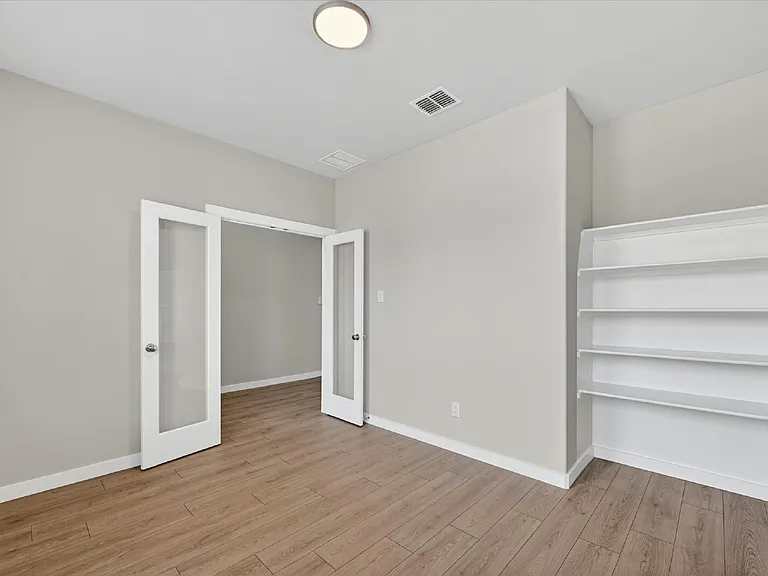 5722 Rushing River Way — Photo 12