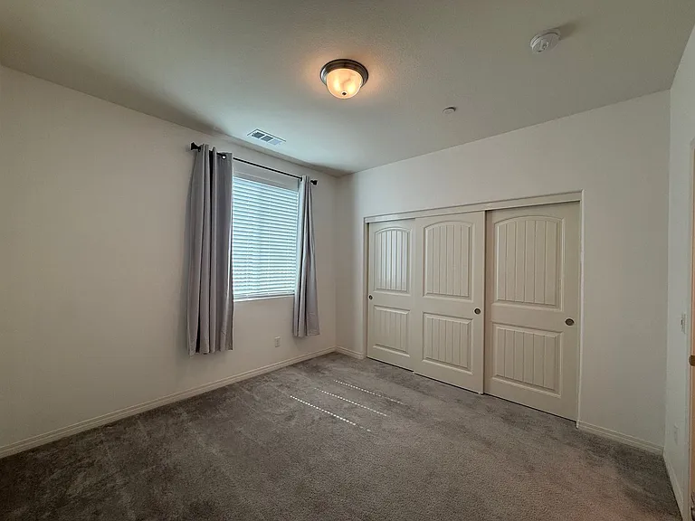 3918 Westbrook Ave — Photo 12