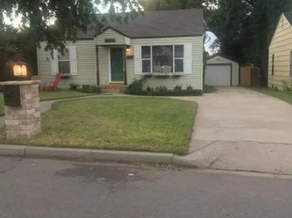 1663 Hillcrest Dr, Woodward, OK 73801