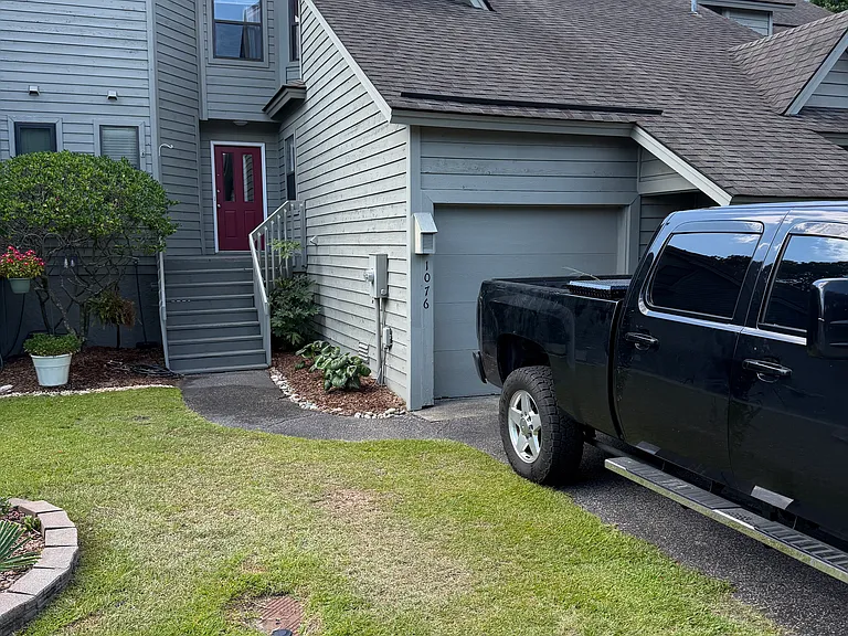 1076 Marsh Court Ln — Photo 21