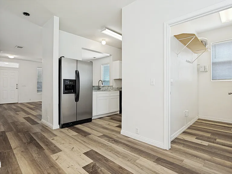 2609 Van Buren Dr #0 — Photo 11