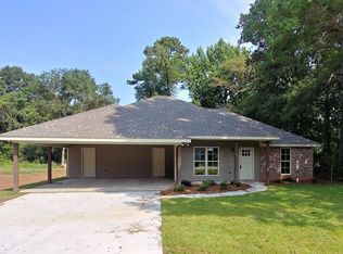 102 Harvey Ave, Petal, MS 39465