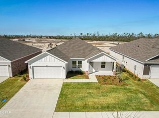 3833 Red Deer Cir, Panama City, FL 32404