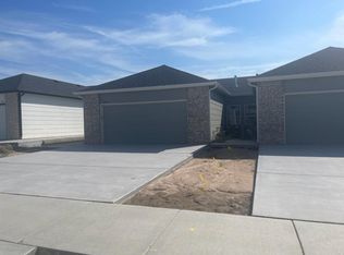 5218 N Cypress Cir, Wichita, KS 67226