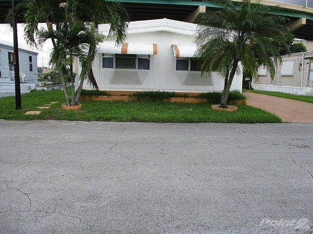 1st image of 5035 SW 29th St