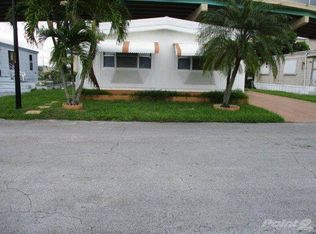 5035 SW 29th St, Davie, FL 33314