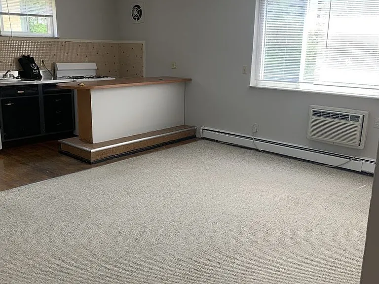 507 Lowell Ave — Photo 3