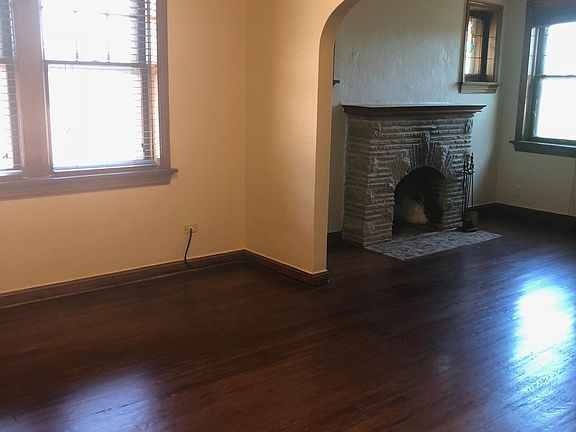 4th image of 7536 Hoover Ave #2F
