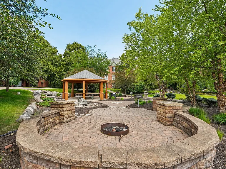 Park at City West Apartments — Photo 94