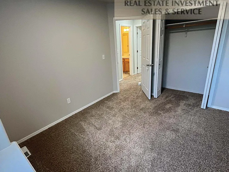 14335 Shenandoah St — Photo 15
