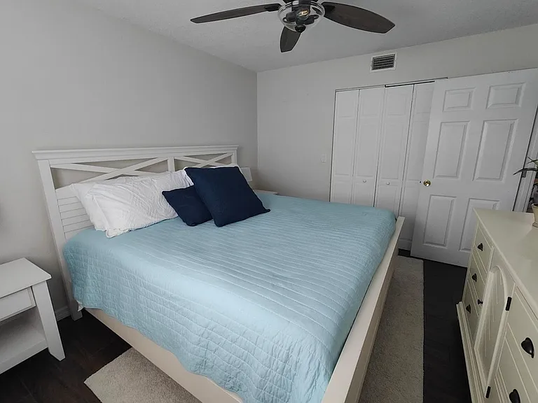 3131 S Ridgewood Ave #212 — Photo 7