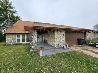 2009 N Westbrook Dr, Muncie, IN 47304