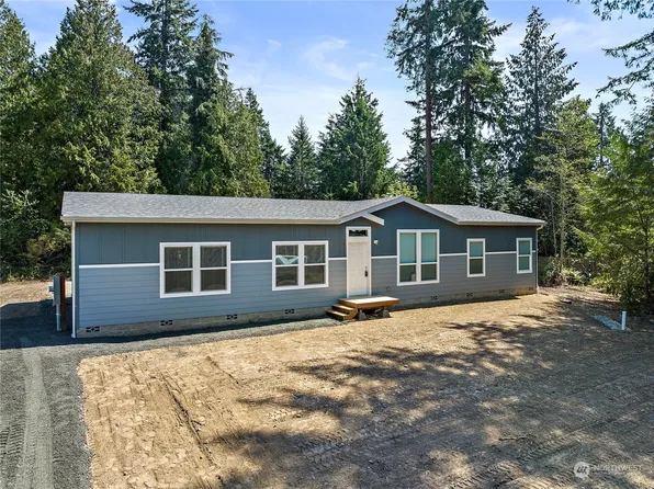 19226 Division Avenue NE, Suquamish, WA 98392