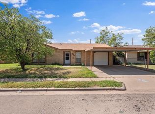 1913 74th St, Lubbock, TX 79423