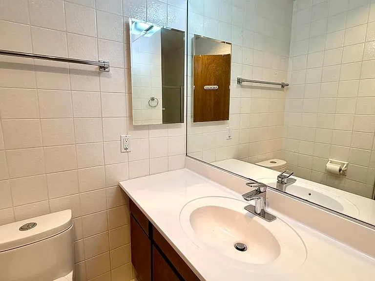 25 W Pedregosa St — Photo 10