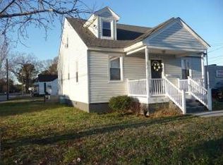 128 Battlefield Blvd N, Chesapeake, VA 23320