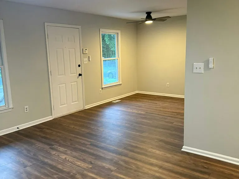 200 Aunt Mary Ave — Photo 8