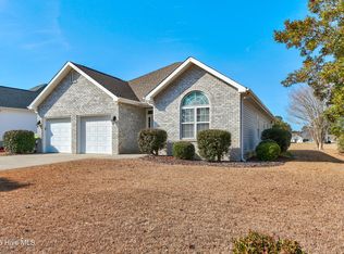 8886 Lansdowne Dr NW, Calabash, NC 28467