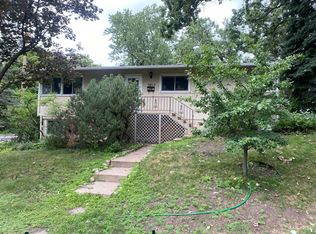 2415 Carter Ave, Saint Paul, MN 55108