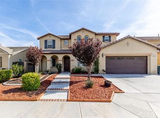 525 Drake Dr, San Jacinto, CA 92582