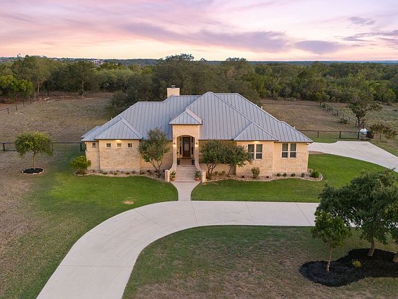 3rd image of 275 Private Road 3702