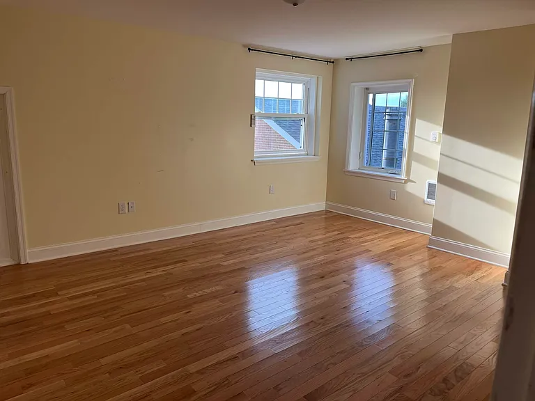 1304 N Rodney St #3B — Photo 3