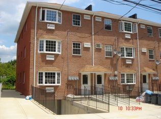 1229 E 224th St #2, Bronx, NY 10466