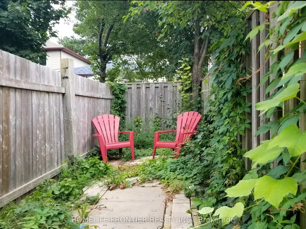 29 Madsen Cres #Basement, Markham, ON L3R 4P2