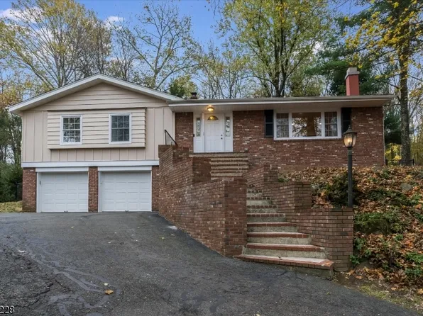 57 Warren Rd, Sparta Twp., NJ 07871