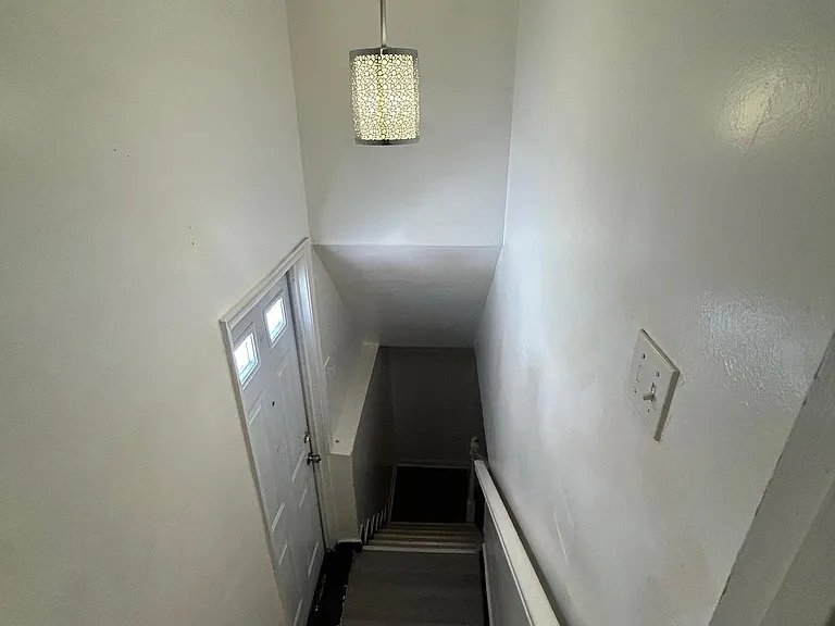 7208 Powhatan St — Photo 15