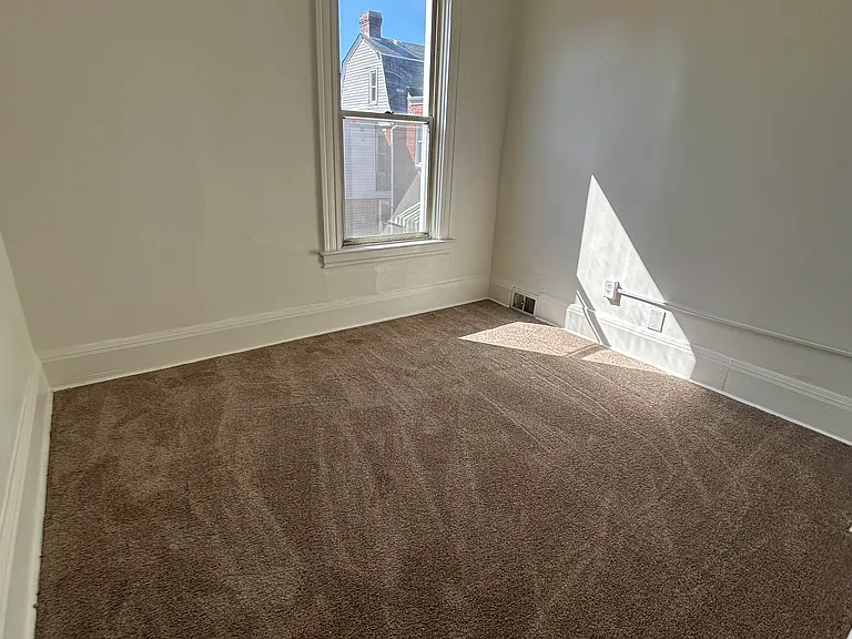 208 W Elizabeth St — Photo 18