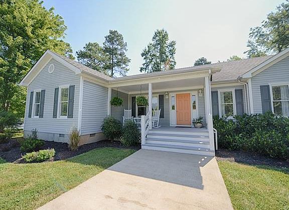 3rd image of 14132 Peacock Pl