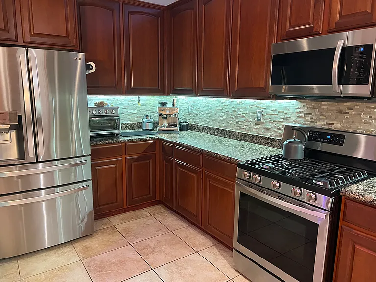 2834 Stonegate Dr — Photo 28