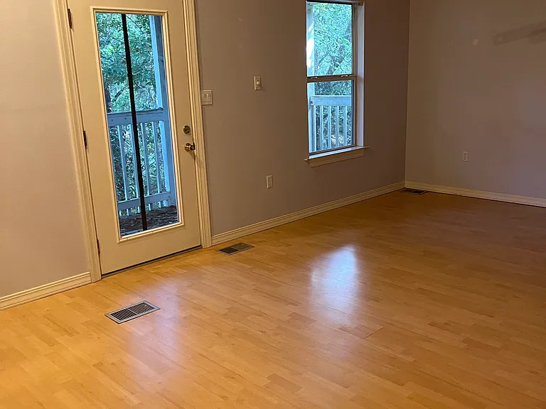 150 Nancy Claire Ln — Photo 13