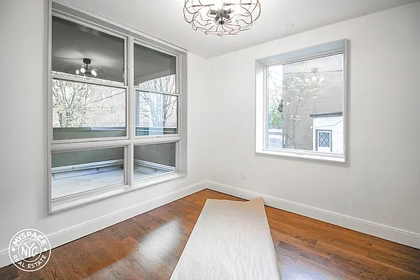 Rented by MySpaceNYC | media 5