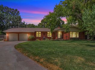 3 Sycamore Ct, Newton, KS 67114