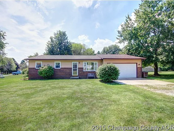 609 Hillside Dr photo 1