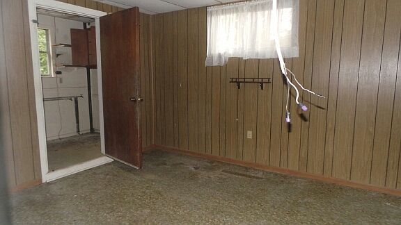 4th image of 1020 Fremont Ave