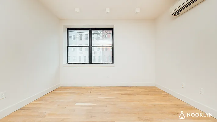 Rented by Nooklyn NYC LLC | media 22