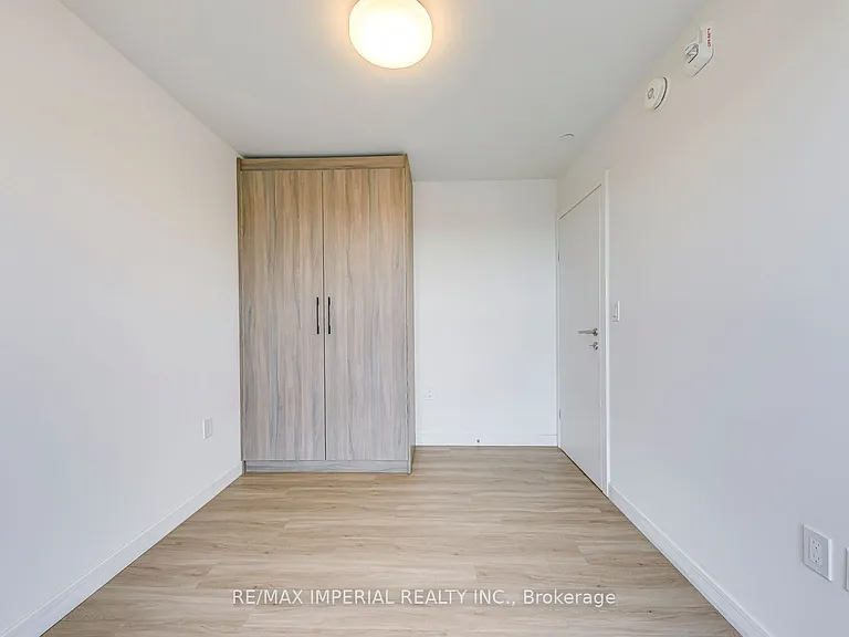 49 Walnut St S #1308 — Photo 26