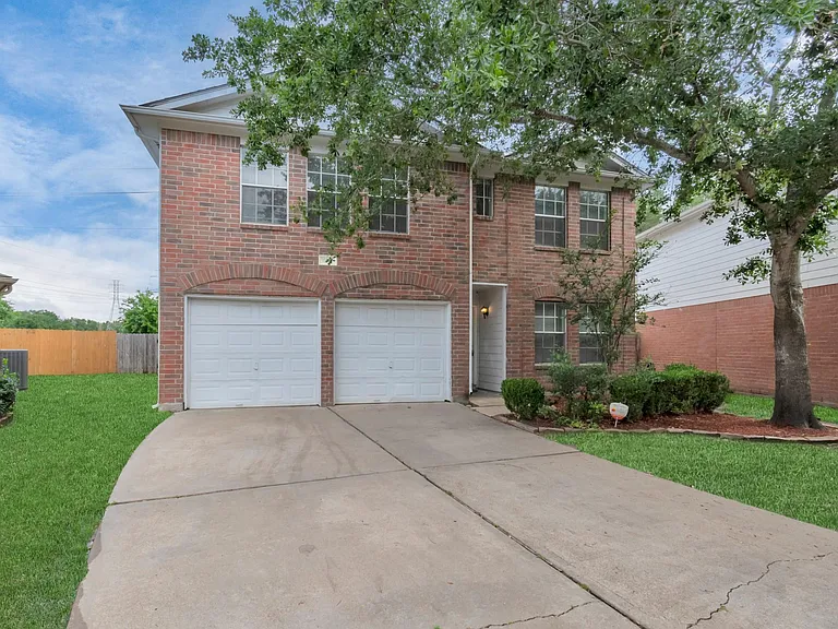 19762 Twin Canyon Ct — Photo 2