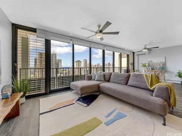 2444 Hihiwai St APT Penthouse 2405, Honolulu, HI 96826