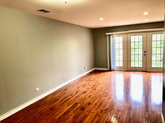 2nd image of 668 Quincy Bridge Ln APT 302