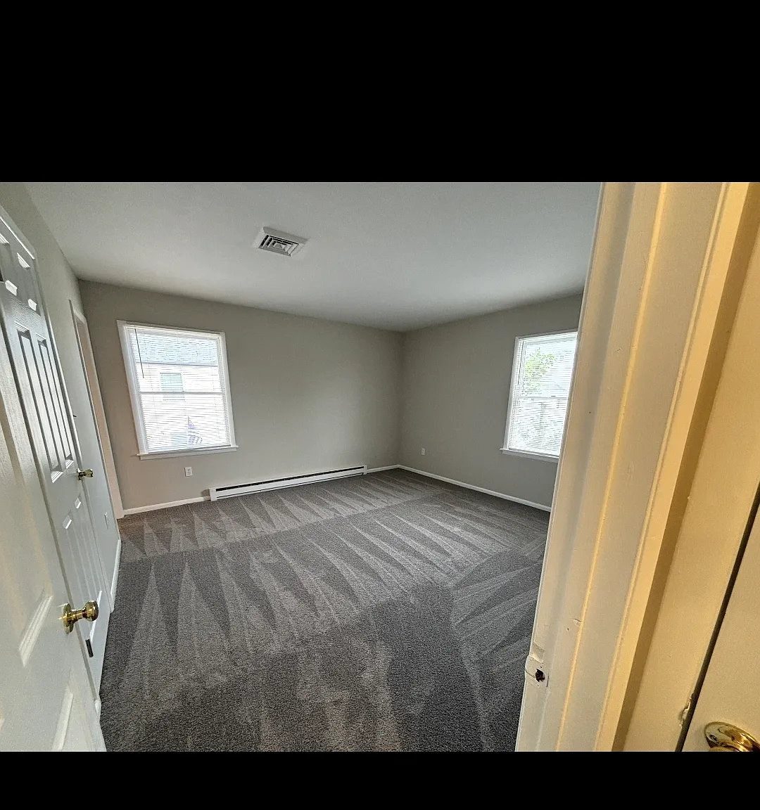 3 bed, 1600 sqft, $2,500 — Photo 1