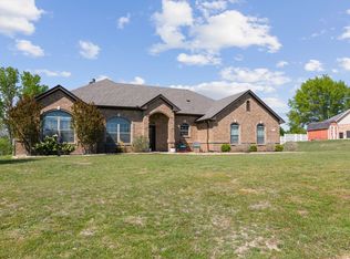 1121 Mount Ln, Rhome, TX 76078